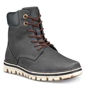 Timberland's Brookton Lightweight Boot Nubuck
